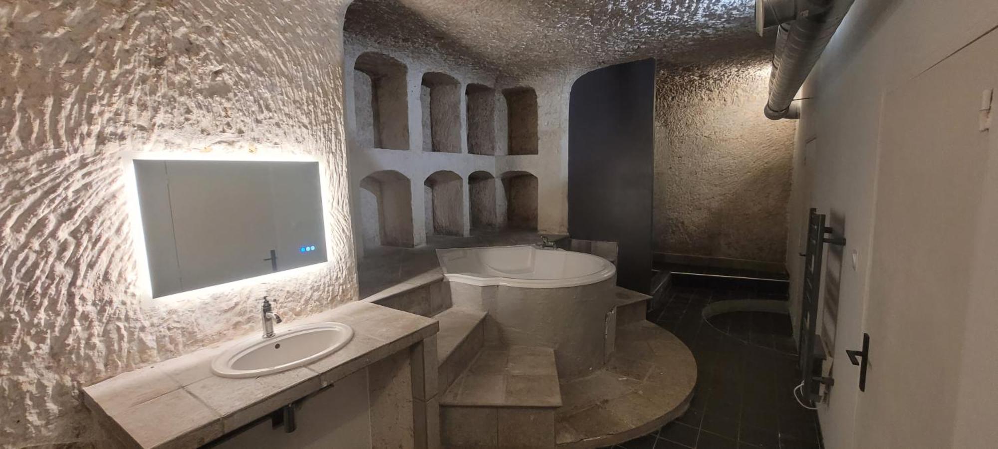 Апартаменти Troglodyte Baths Saint-Etienne-de-Chigny Екстер'єр фото